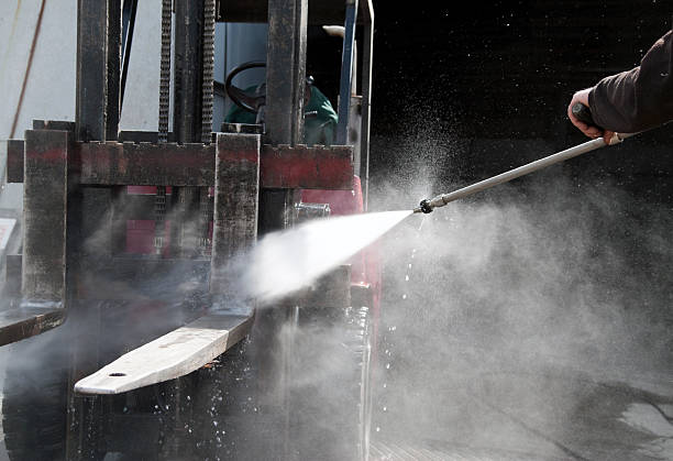 Best Local Pressure Washing Services  in East Foothills, CA